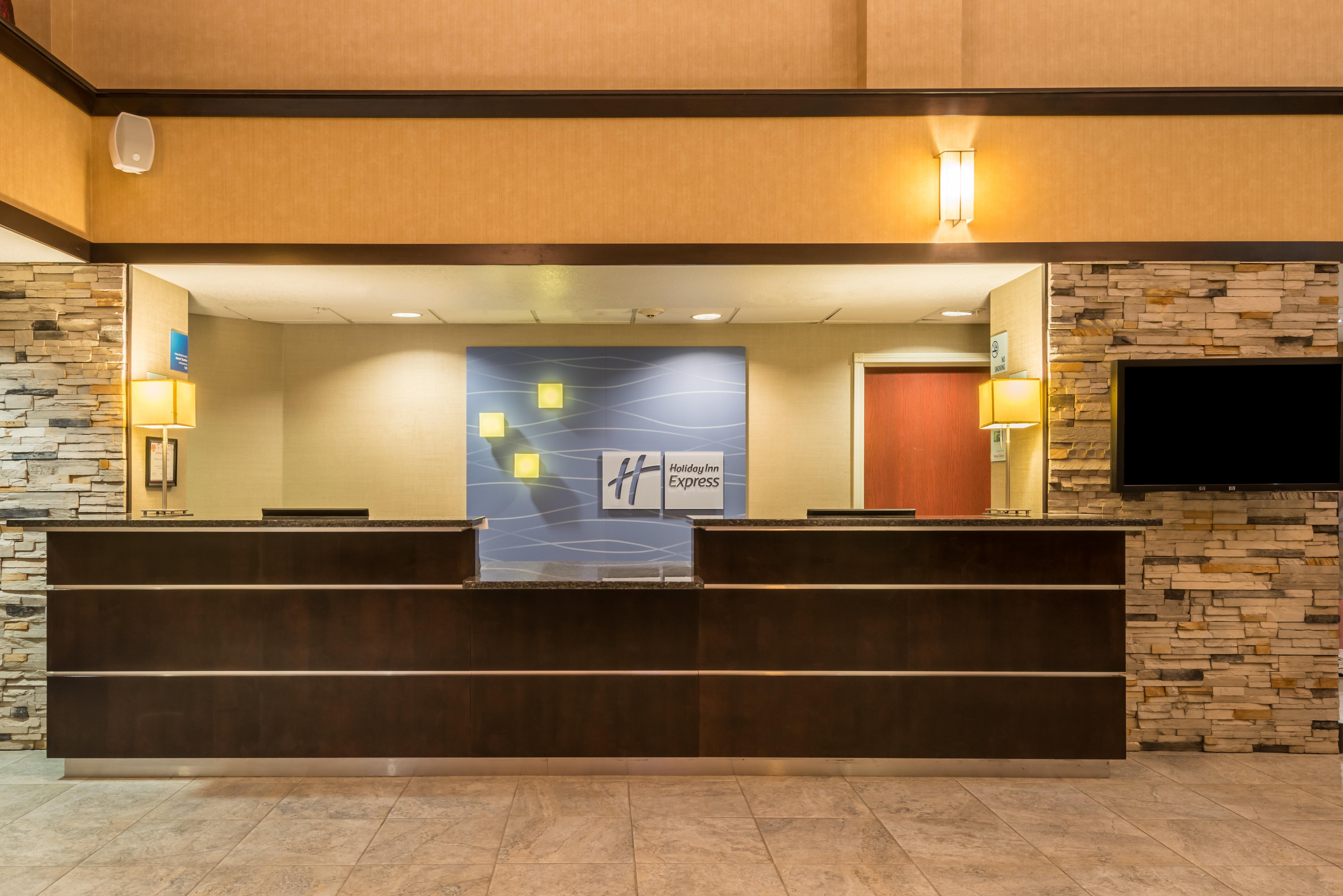 Holiday Inn Express Casper I-25 By Ihg Exterior photo