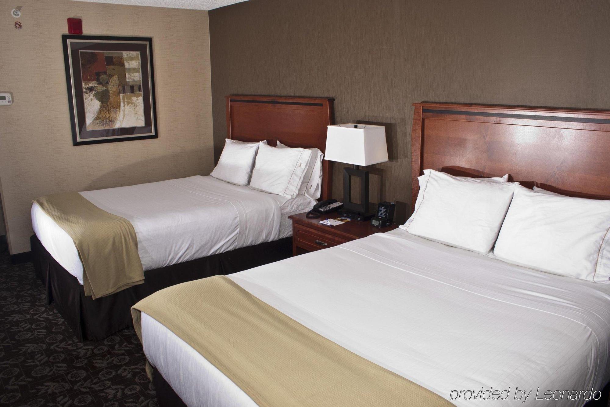 Holiday Inn Express Casper I-25 By Ihg Room photo